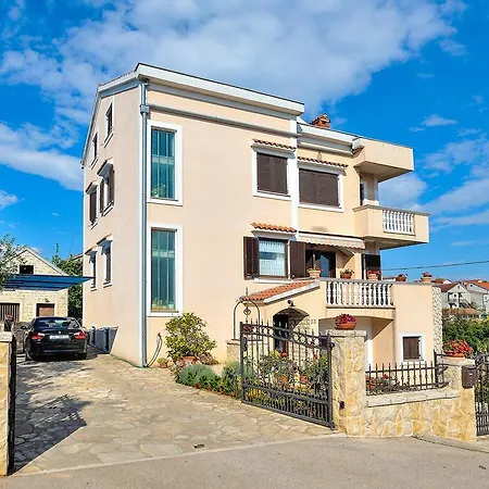 Apartamento Lavandula *